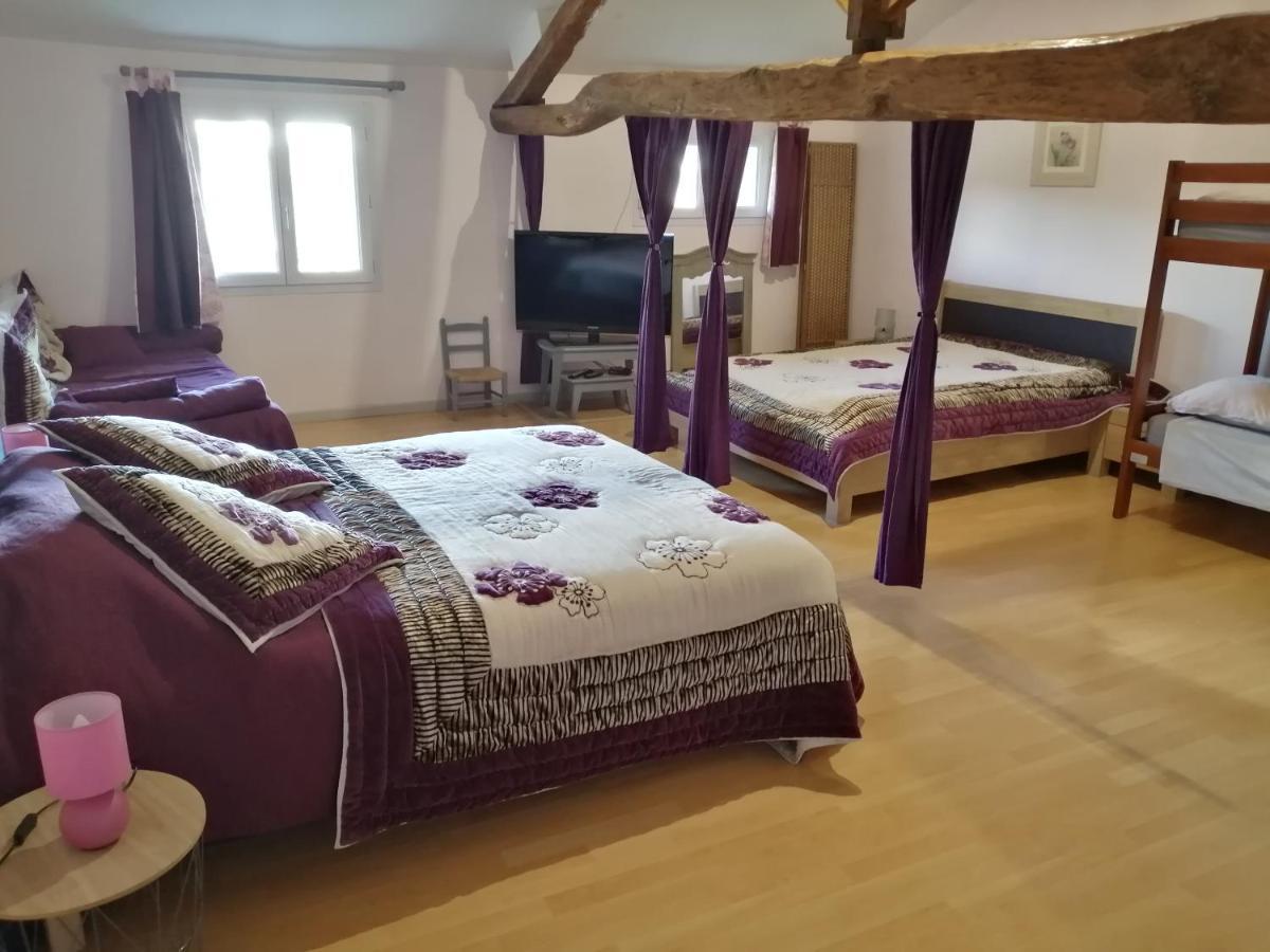 Les Tourterelles Bed & Breakfast Chabournay Екстериор снимка