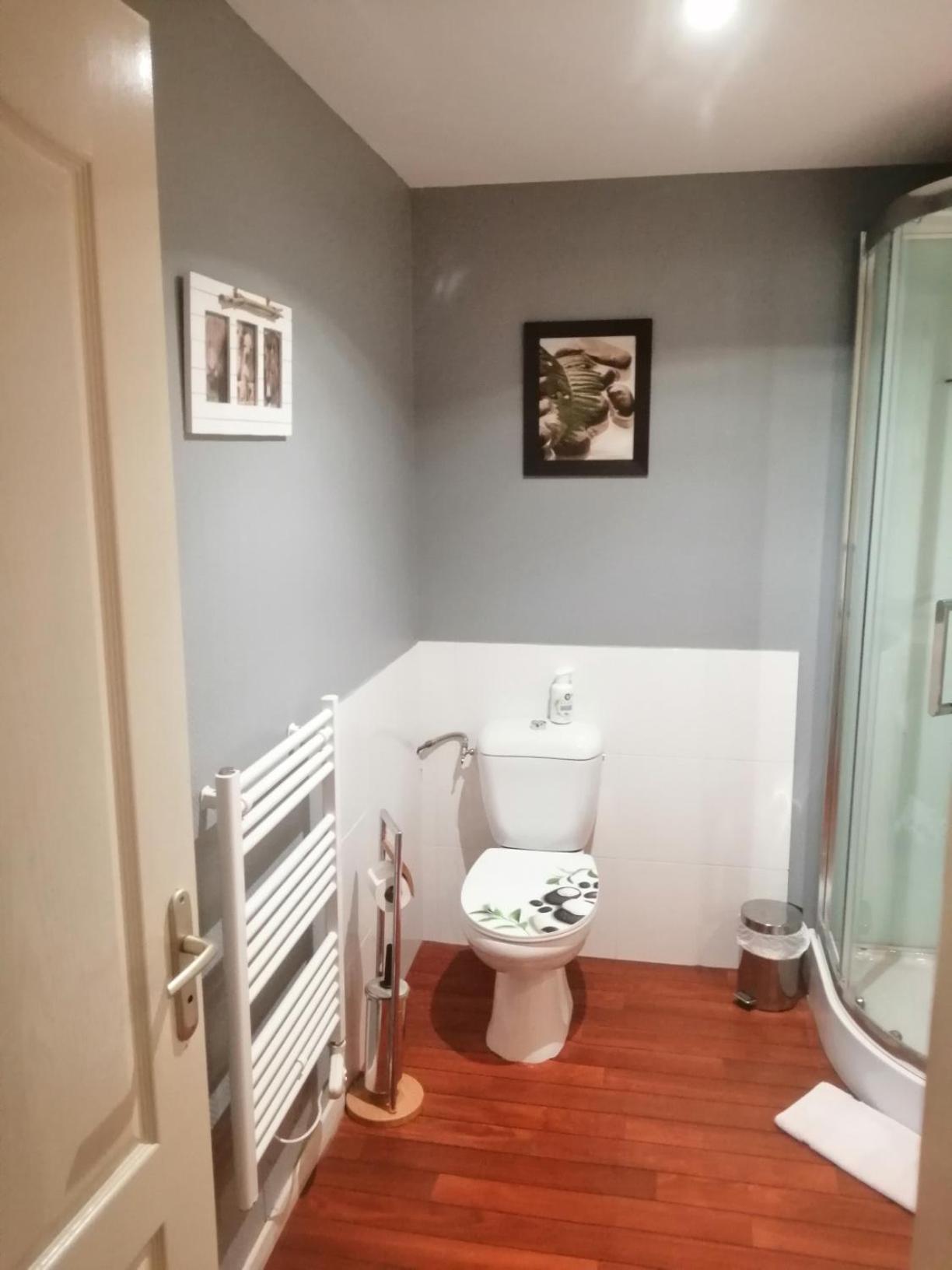 Les Tourterelles Bed & Breakfast Chabournay Екстериор снимка