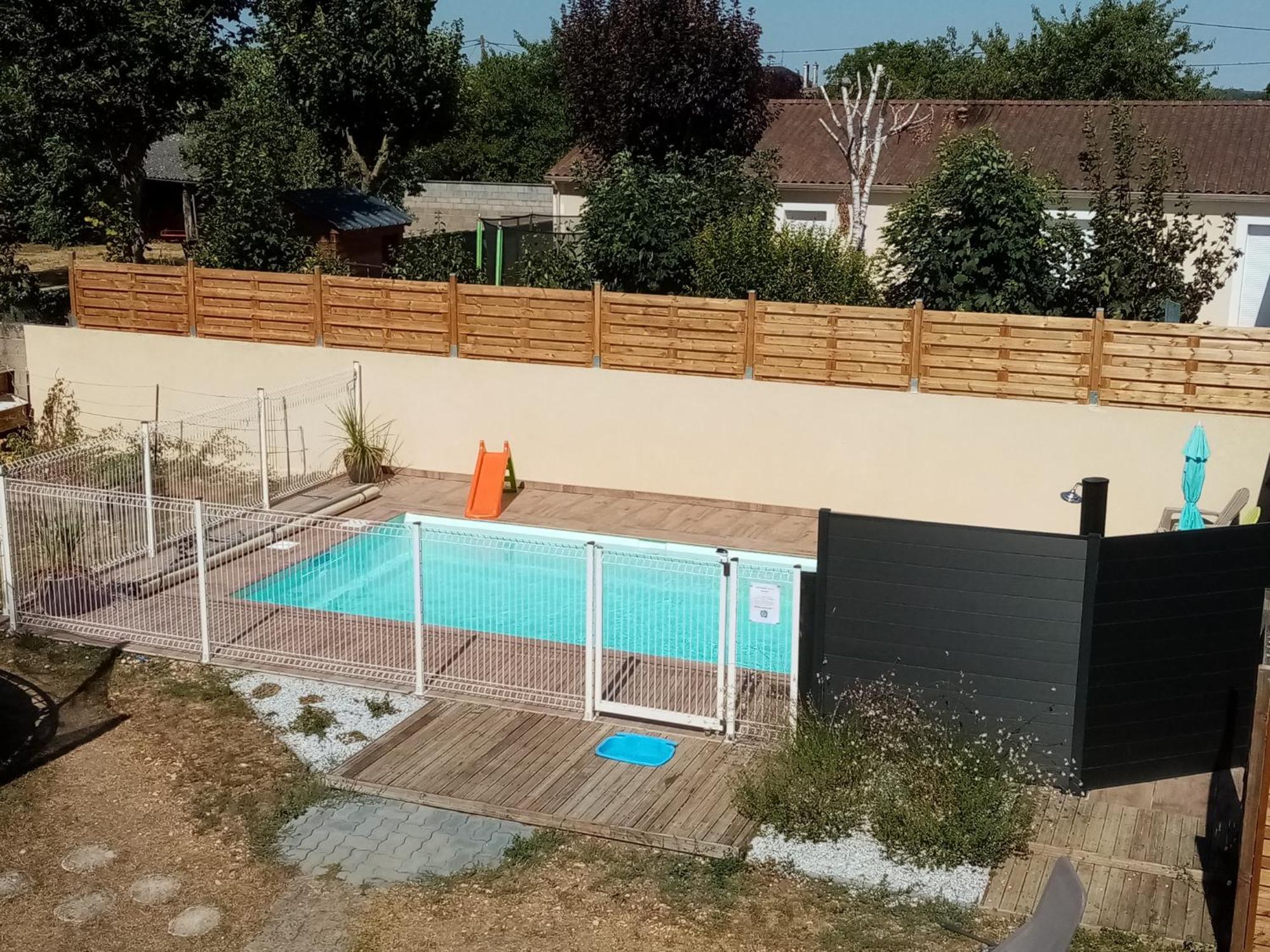 Les Tourterelles Bed & Breakfast Chabournay Екстериор снимка